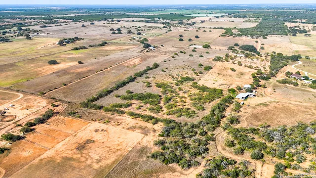 $409,000 | Fm 472nd, Bigfoot, TX 78005