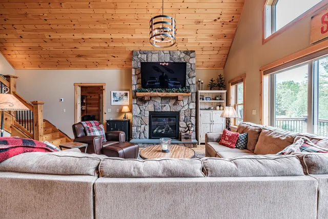 $1,050,000 | 11 Backcountry Drive, Newry, ME 04261