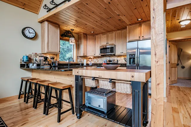 $1,050,000 | 11 Backcountry Drive, Newry, ME 04261