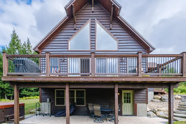 $1,050,000 | 11 Backcountry Drive, Newry, ME 04261