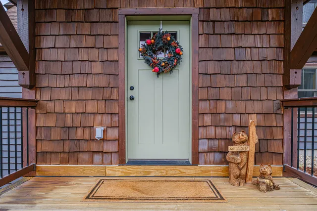 $1,050,000 | 11 Backcountry Drive, Newry, ME 04261