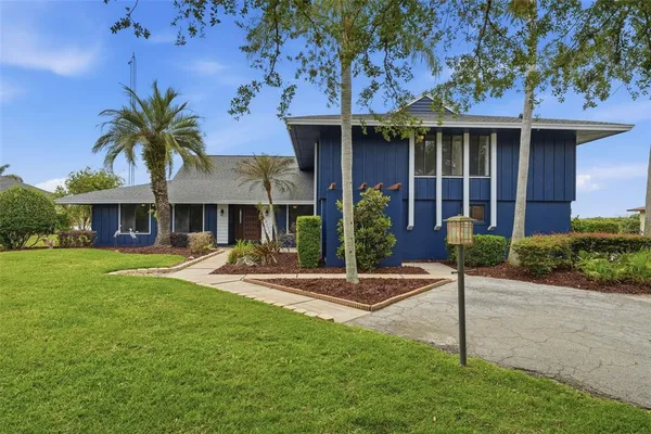 $1,099,000 | 29116 Beauclaire Drive, Tavares, FL 32778
