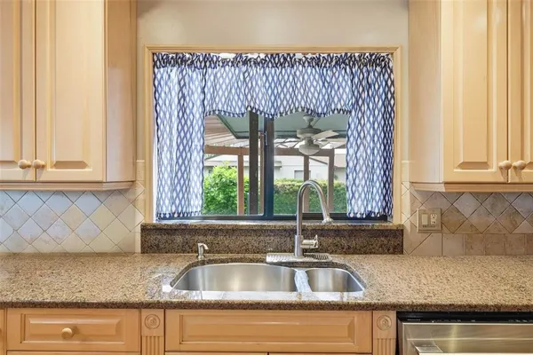 $1,099,000 | 29116 Beauclaire Drive, Tavares, FL 32778