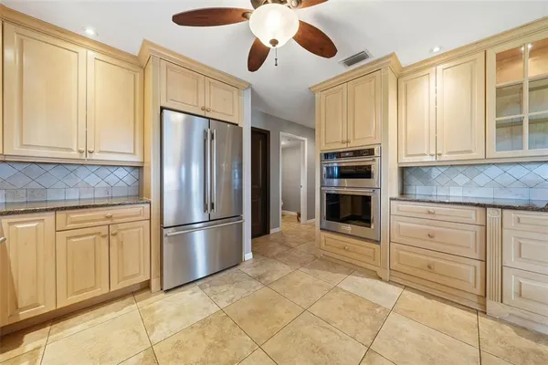 $1,099,000 | 29116 Beauclaire Drive, Tavares, FL 32778
