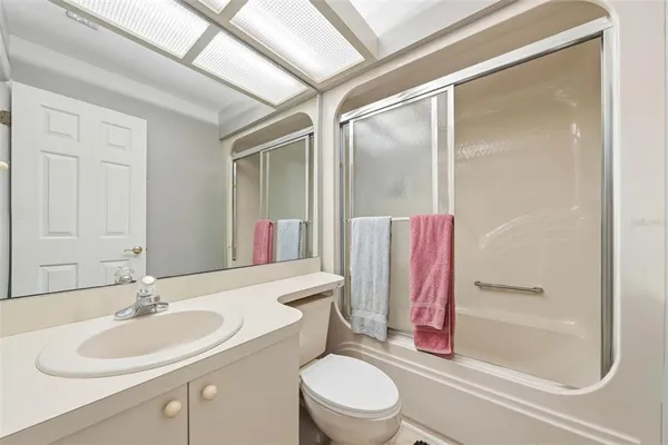 $1,099,000 | 29116 Beauclaire Drive, Tavares, FL 32778