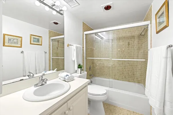 $425,000 | 1300 North Portofino Drive, Unit S206, Sarasota, FL 34242