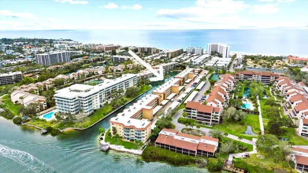 $425,000 | 1300 North Portofino Drive, Unit S206, Sarasota, FL 34242
