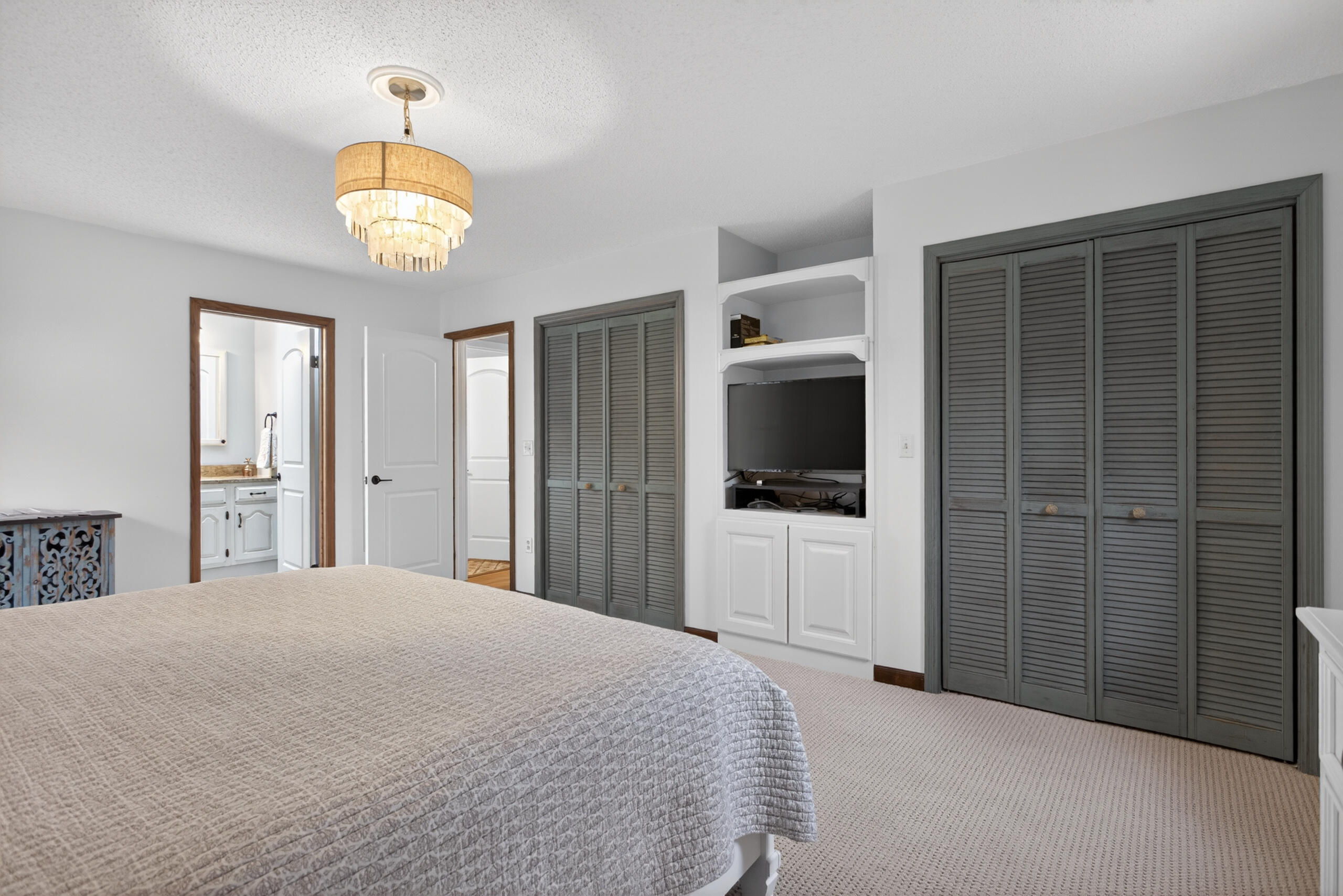 5135 Moscow Road Spring Arbor, MI 49283 - Photo 26 of 65 2 Large Closets