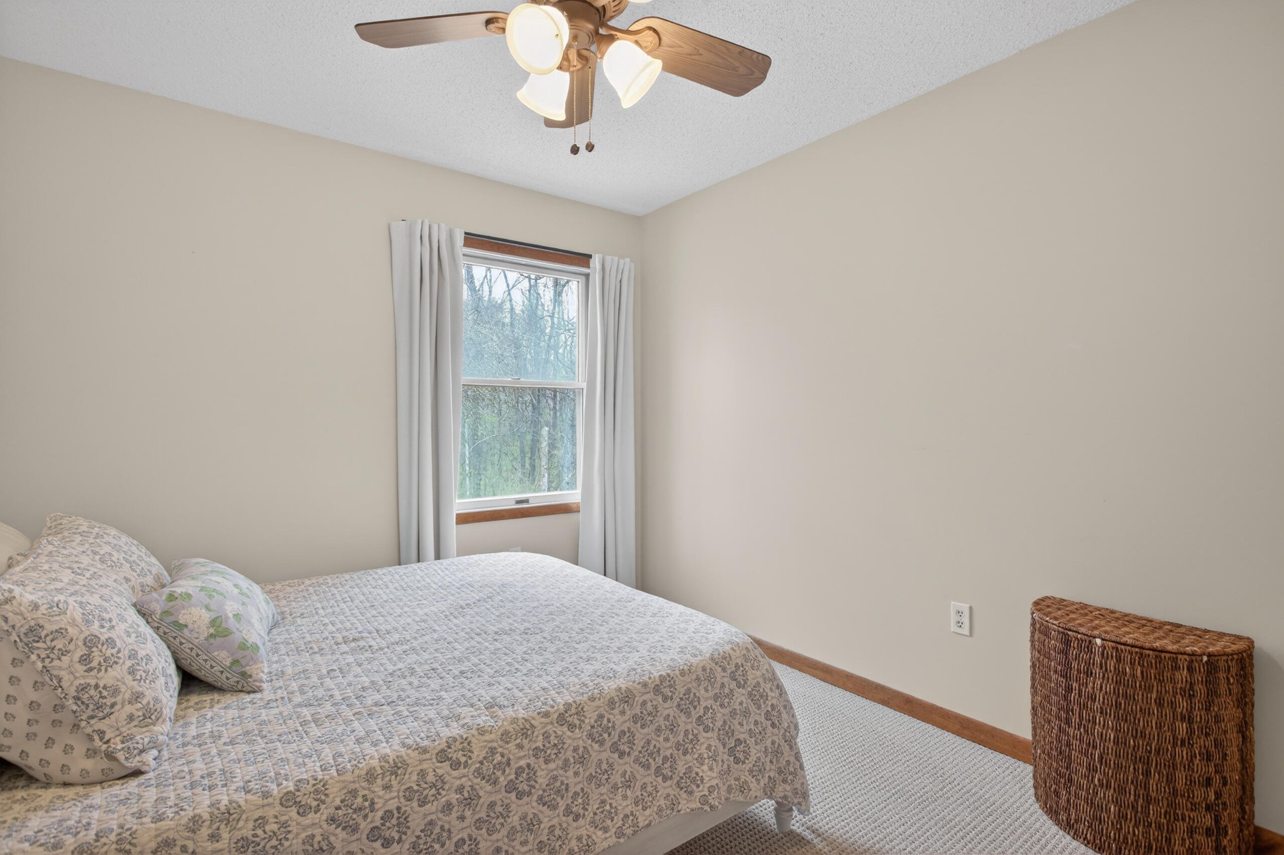 5135 Moscow Road Spring Arbor, MI 49283 - Photo 32 of 65 2nd Bedroom