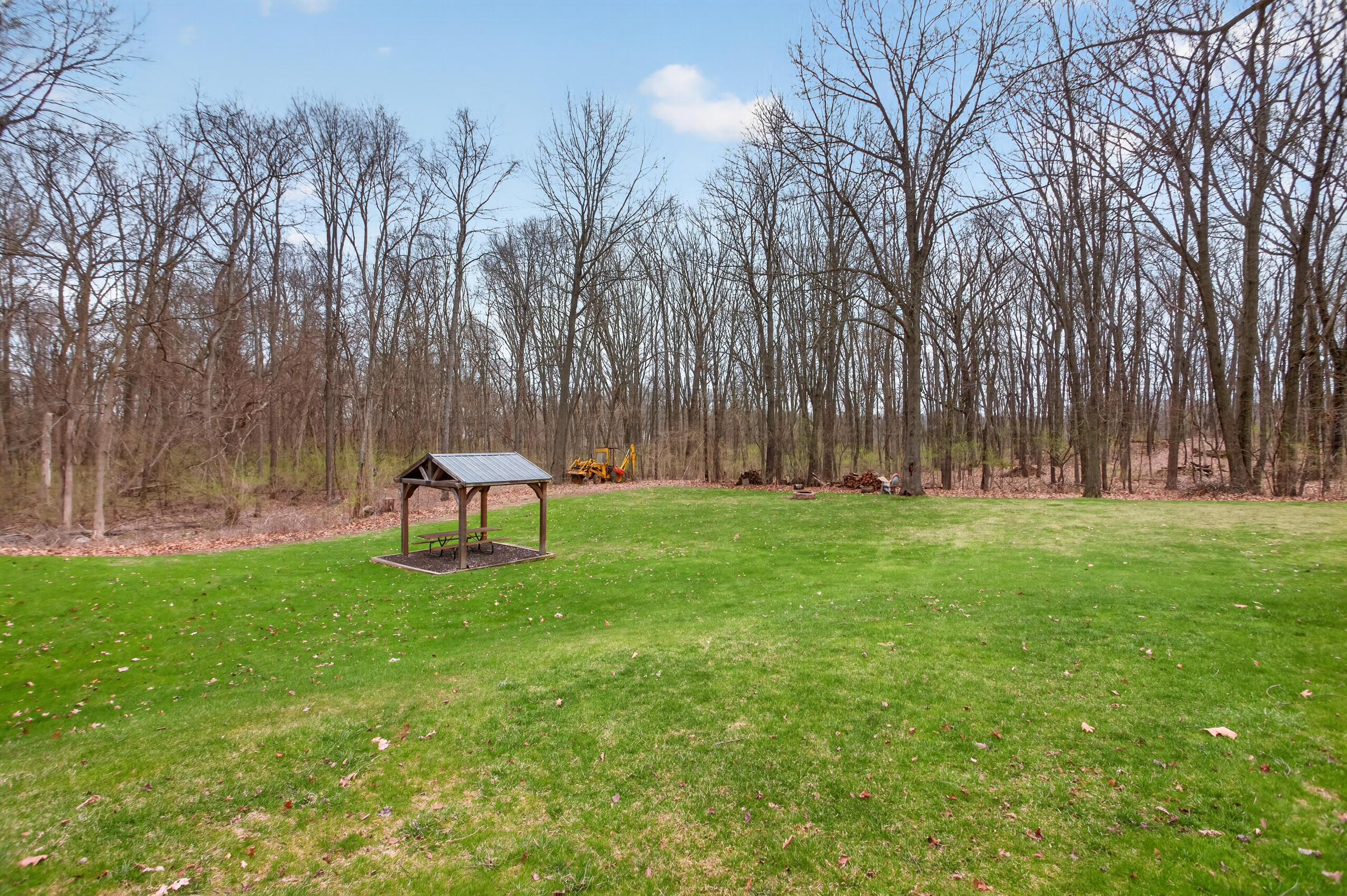 5135 Moscow Road Spring Arbor, MI 49283 - Photo 54 of 65 Large backyard