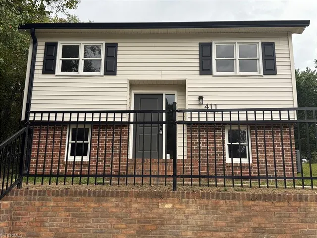 $1,600 | 411 Doak Street, Thomasville, NC 27360