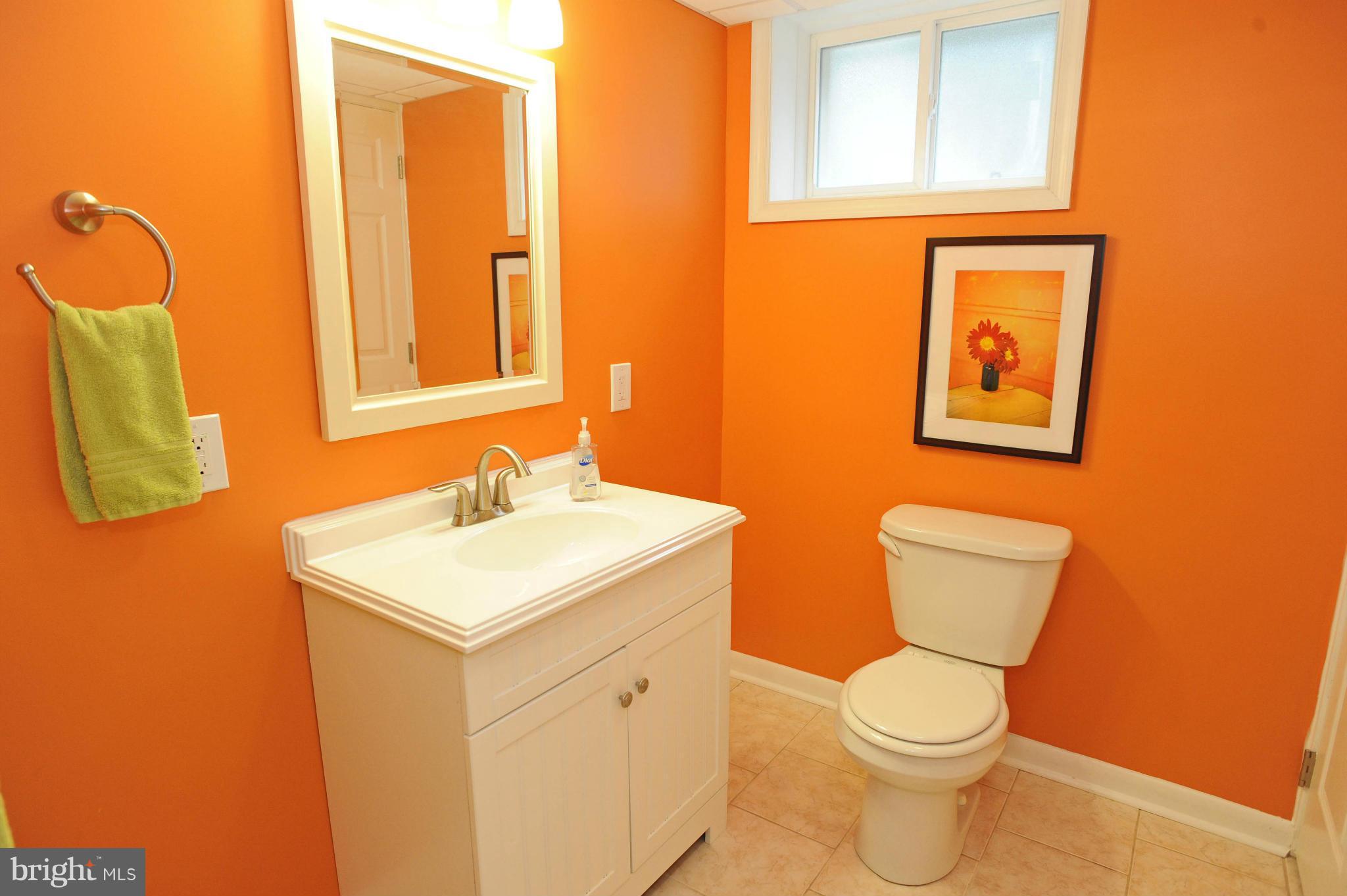 14908 Dover Road Reisterstown, MD 21136 - Photo 18 of 23 Bath
