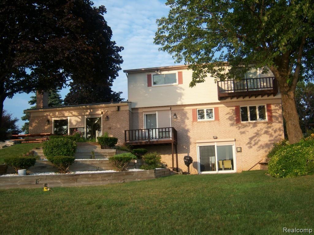 6497 John R Road Troy, MI 48085 - Photo 2 of 6