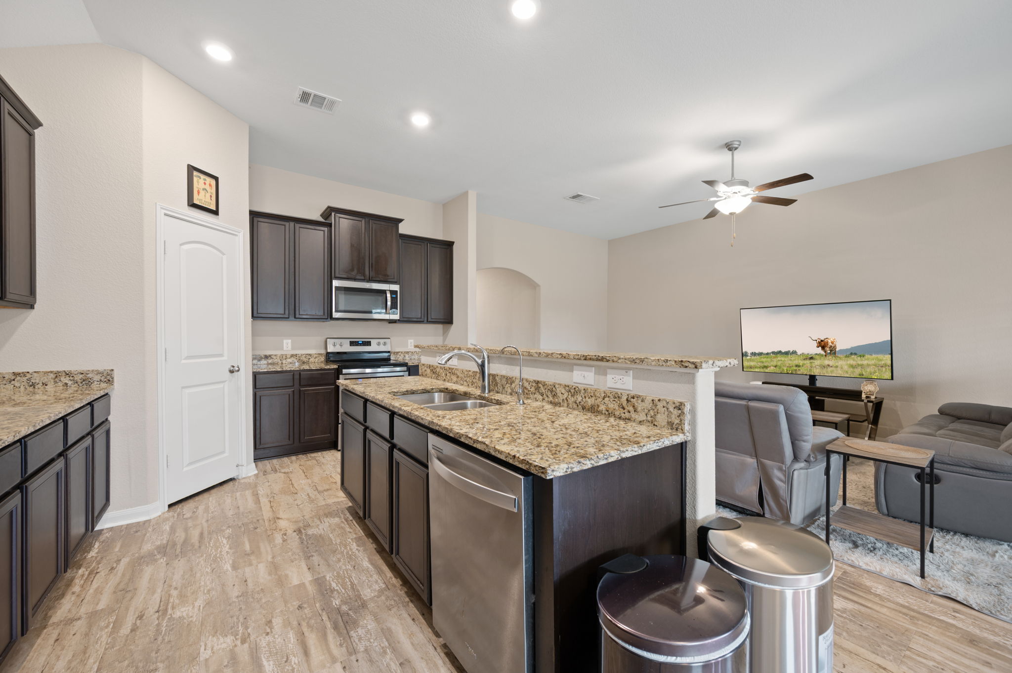 19601 Hubert R Humphrey Road Manor, TX 78653 - Photo 6 of 27