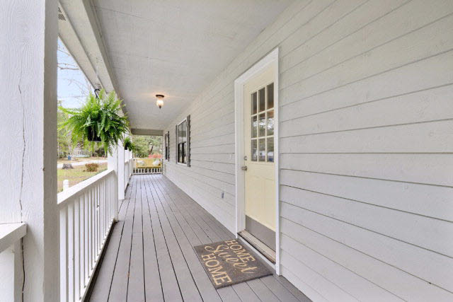 5210 Pine Road Orange Beach, AL 36561 - Photo 2 of 11 Southern Front Porch