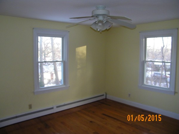 31 Exeter Street West Springfield, MA 01089 - Photo 6 of 6