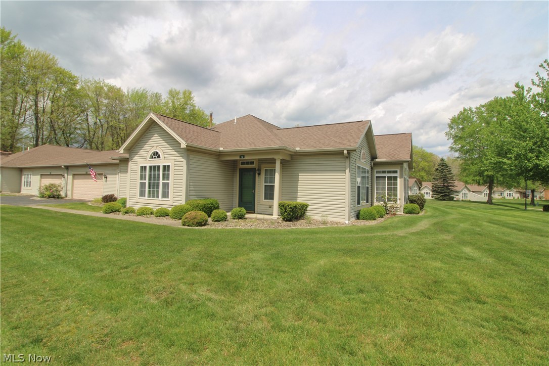 5645 Clingan Road, Unit 7B Struthers, OH 44471 - Photo 37 of 37 Front of the Condo