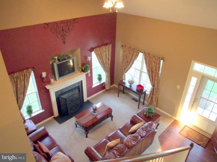 754 Risinghurst Lane Oxford, PA 19363 - Photo 2 of 25 Gallery Image 2