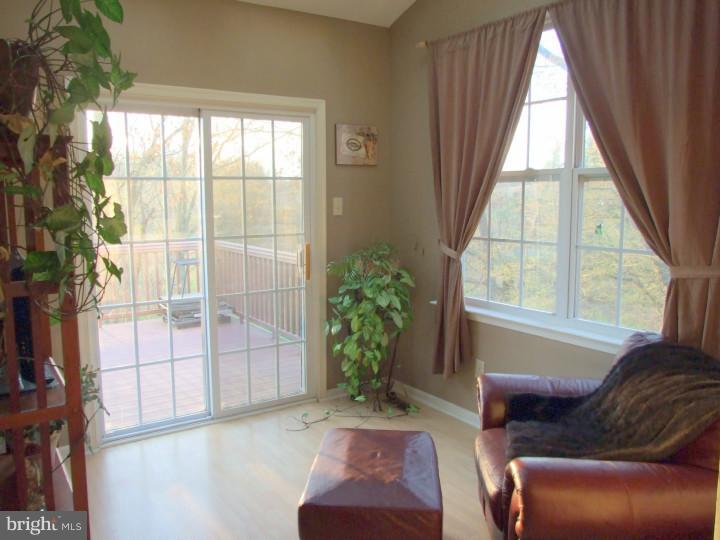 754 Risinghurst Lane Oxford, PA 19363 - Photo 4 of 25 Gallery Image 4