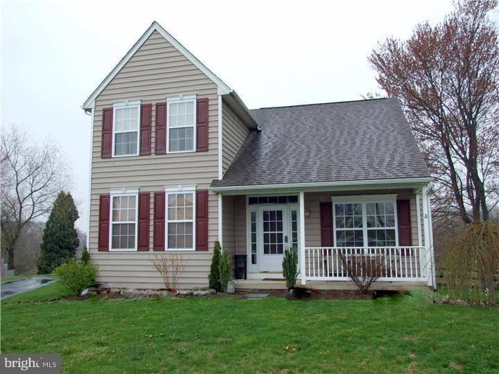 754 Risinghurst Lane Oxford, PA 19363 - Photo 5 of 25 Exterior Front