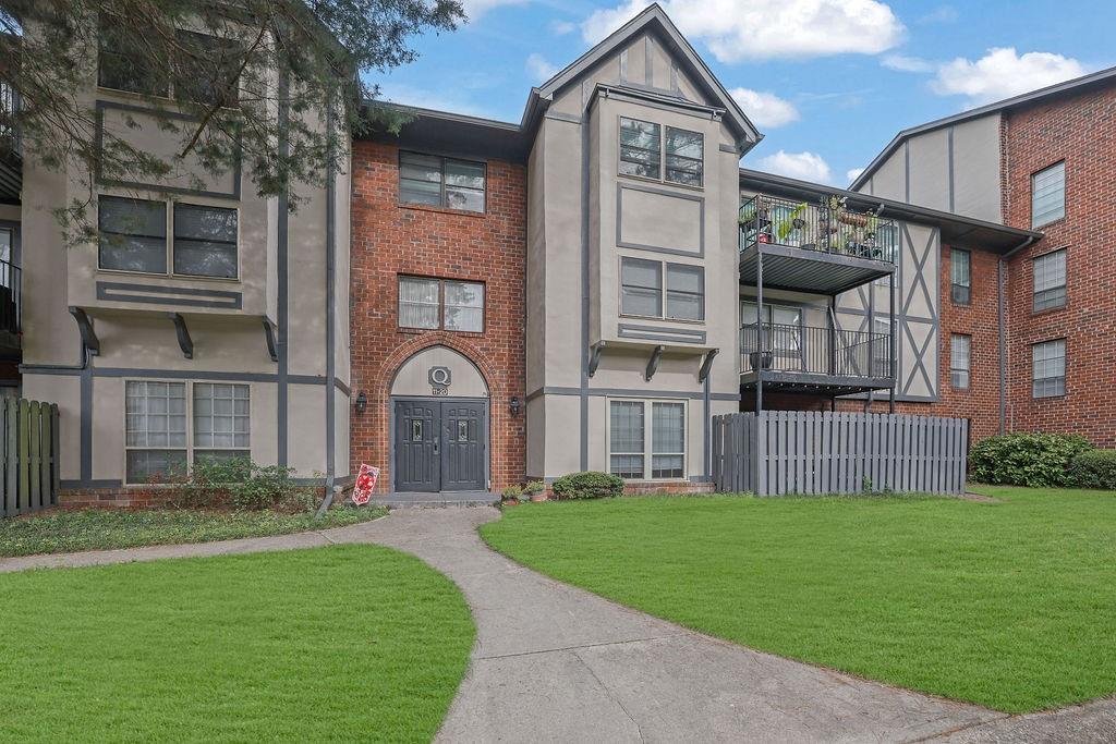 6851 Roswell Road, Unit Q20 Sandy Springs, GA 30328 - Photo 1 of 1