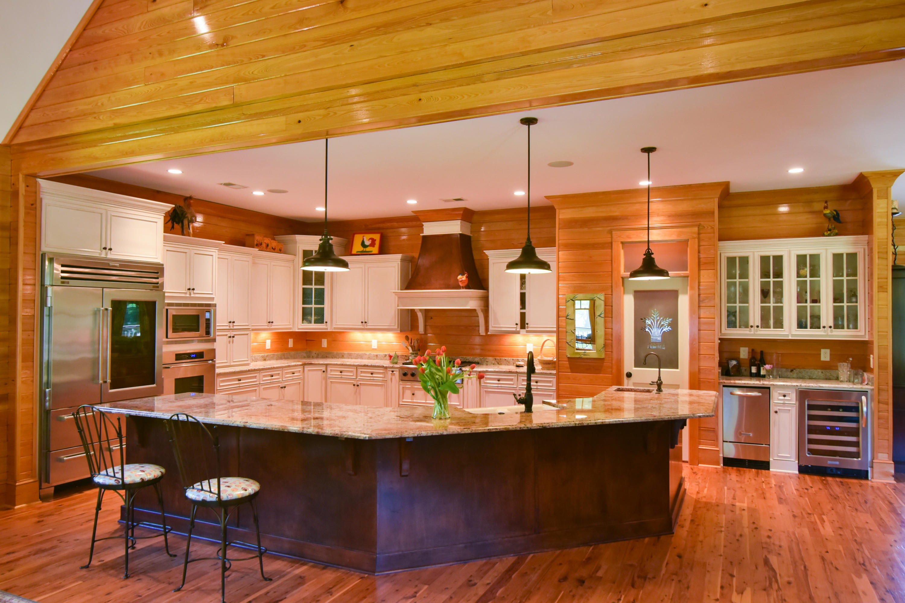 4420 Wando Farms Road Mount Pleasant, SC 29429 - Photo 14 of 34 spacious kitchen