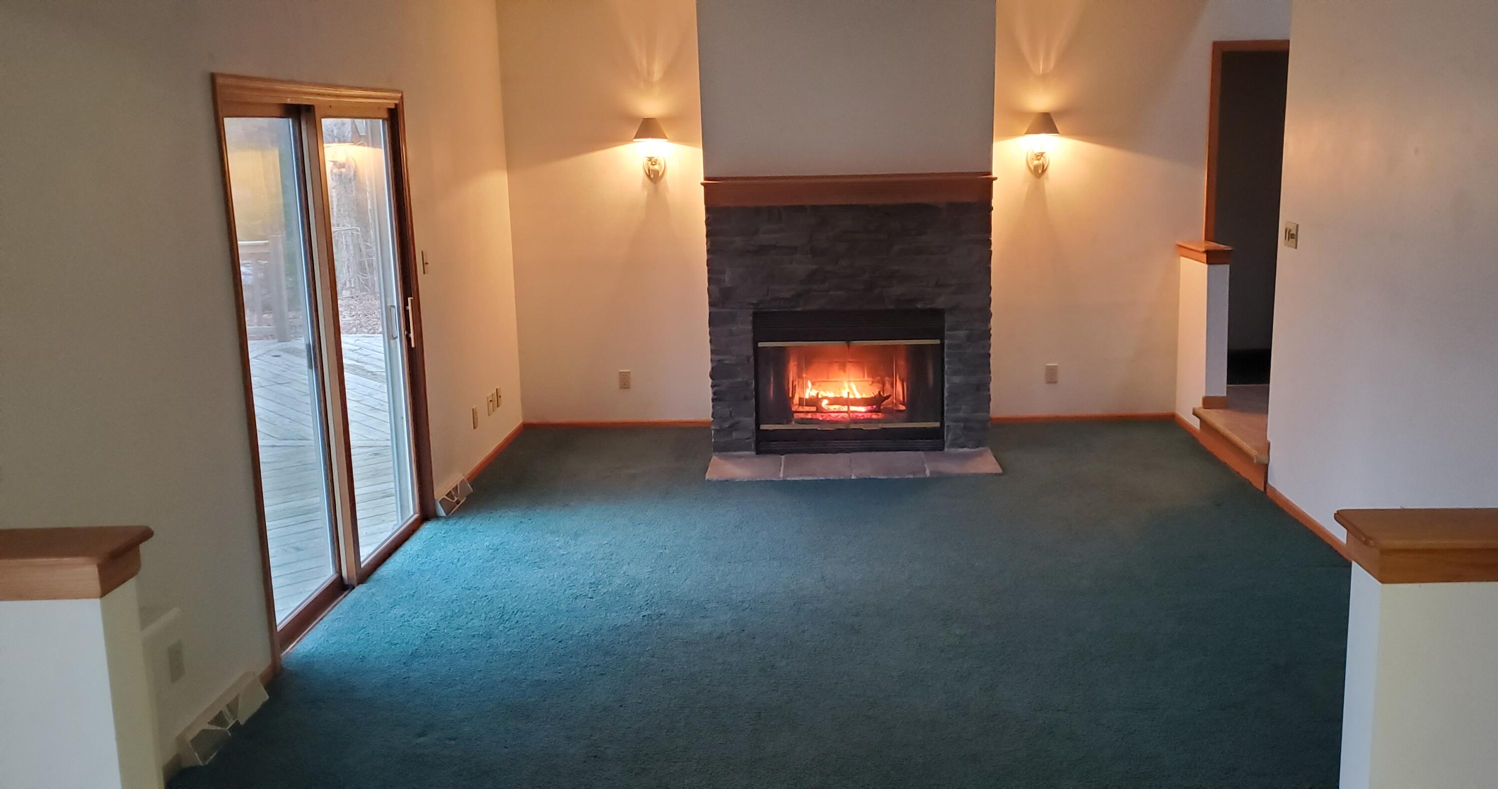 8130 Forest View Road Kewaskum, WI 53040 - Photo 3 of 6 living