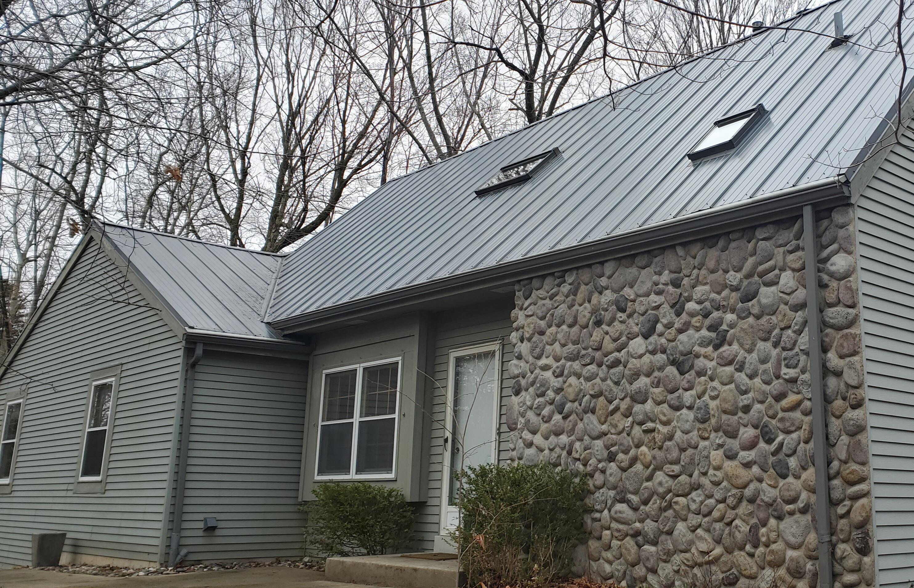 8130 Forest View Road Kewaskum, WI 53040 - Photo 4 of 6 front