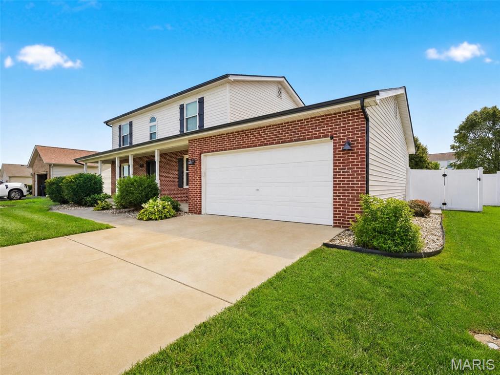 1316 Summerfield Drive Waterloo, IL 62298 - Photo 2 of 48