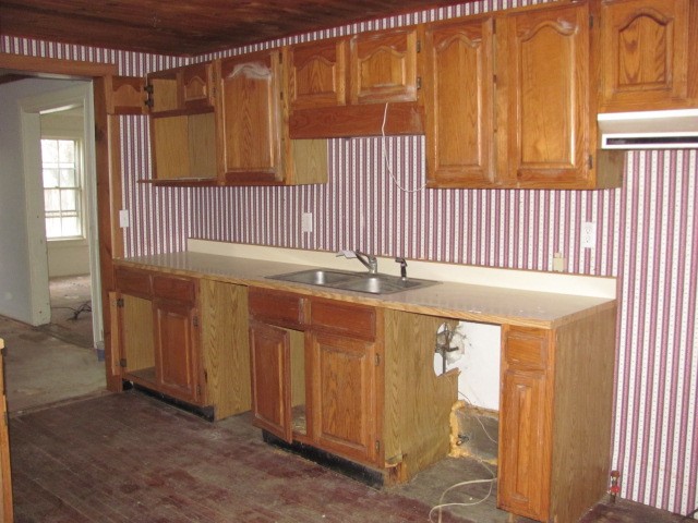 423 Loder Street Waverly, NY 14892 - Photo 6 of 18 Gallery Image 6