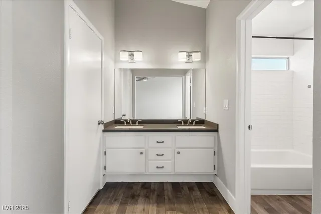 $2,195 | 1653 Autumn Rust Drive, Las Vegas, NV 89119