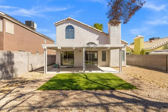 $2,195 | 1653 Autumn Rust Drive, Las Vegas, NV 89119