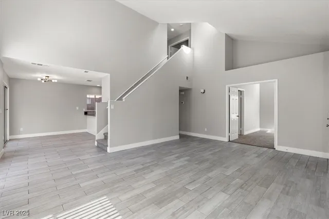 $2,195 | 1653 Autumn Rust Drive, Las Vegas, NV 89119