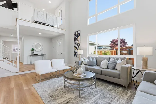 $2,398,000 | 901 Swan Street, Foster City, CA 94404