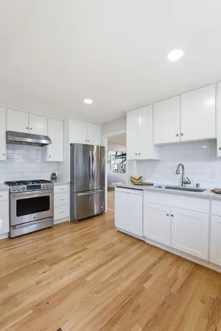 $2,398,000 | 901 Swan Street, Foster City, CA 94404