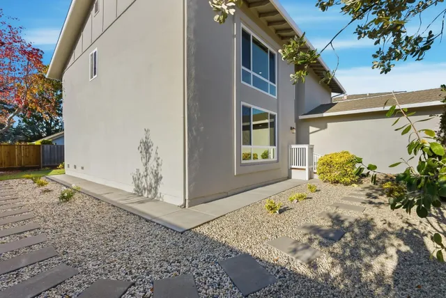 $2,398,000 | 901 Swan Street, Foster City, CA 94404