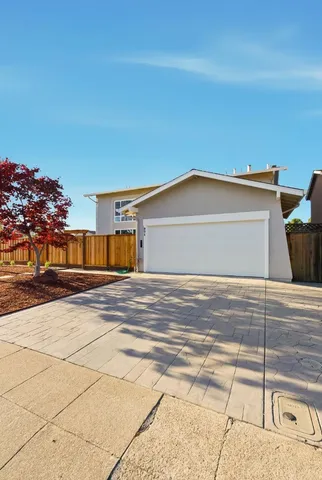 $2,398,000 | 901 Swan Street, Foster City, CA 94404