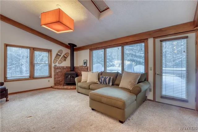 $485,000 | 11 Creekside, Ellicottville, NY 14731