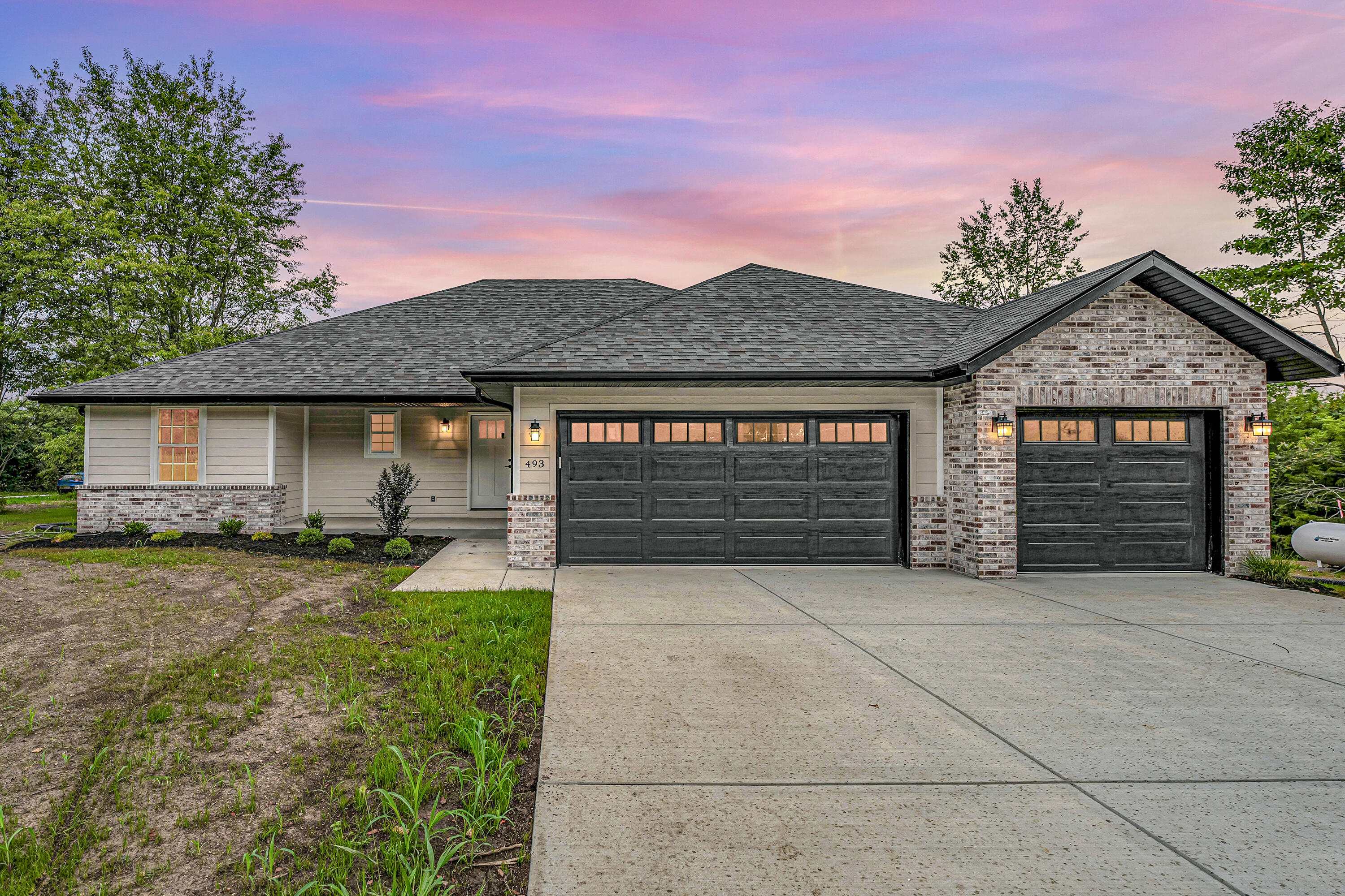 493 Maynard Road Nixa, MO 65714 - Photo 1 of 1 493Maynard-8 DUSK-8