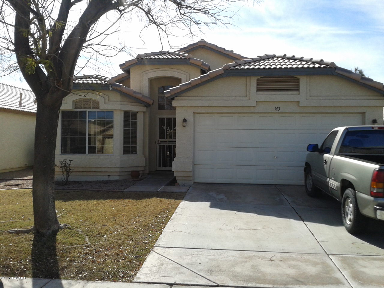 143 West Smoke Tree Road Gilbert, AZ 85233 - Photo 2 of 18 2013-02-15 11