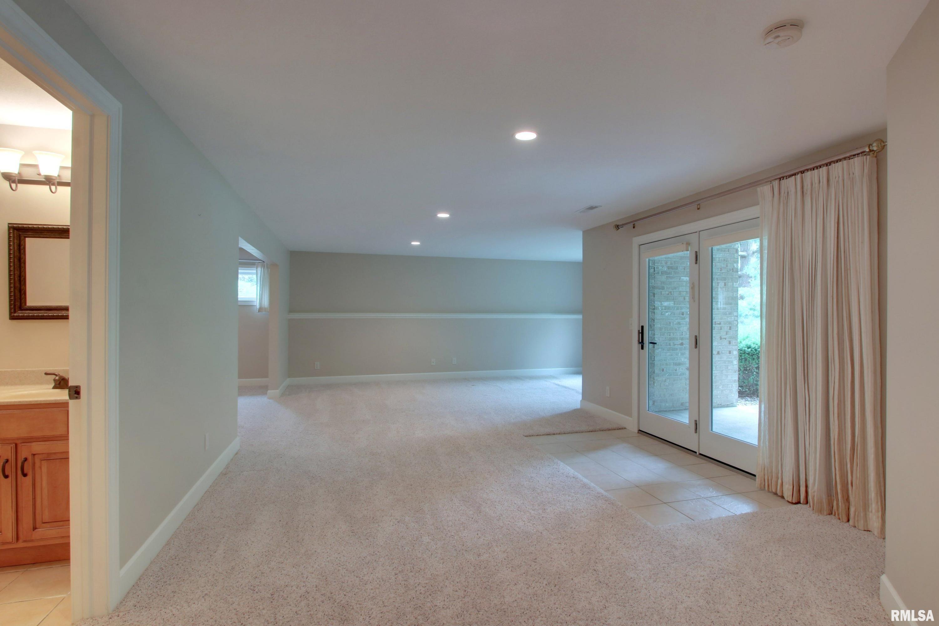 3982 Abbey Ridge Court Quincy, IL 62305 - Photo 16 of 25