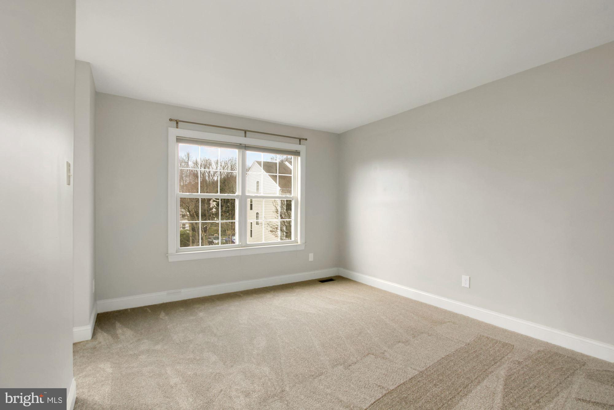 112 Federal Walk Kennett Square, PA 19348 - Photo 36 of 51 an empty room with a window