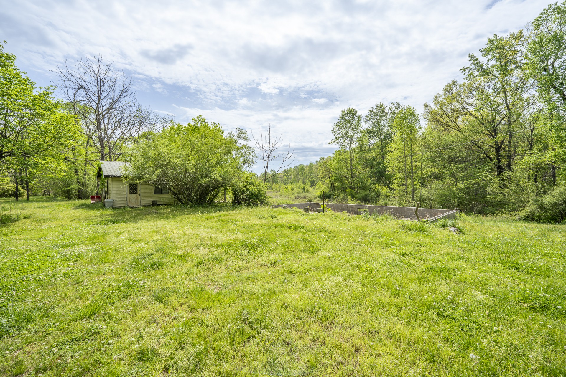 4242 Upper Factory Creek Road Waynesboro, TN 38485 - Photo 24 of 30 a view of an outdoor space and a yard