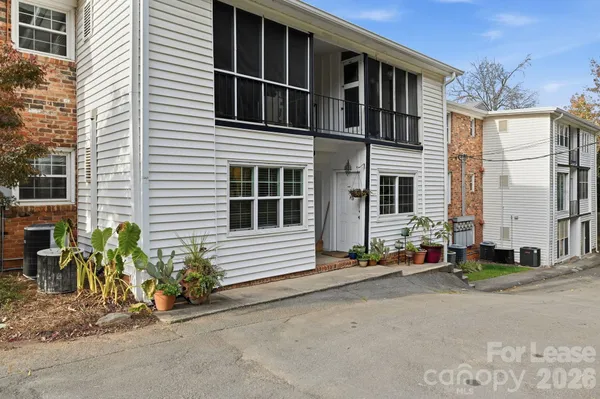 $1,450 | 912 McAlway Road, Charlotte, NC 28211