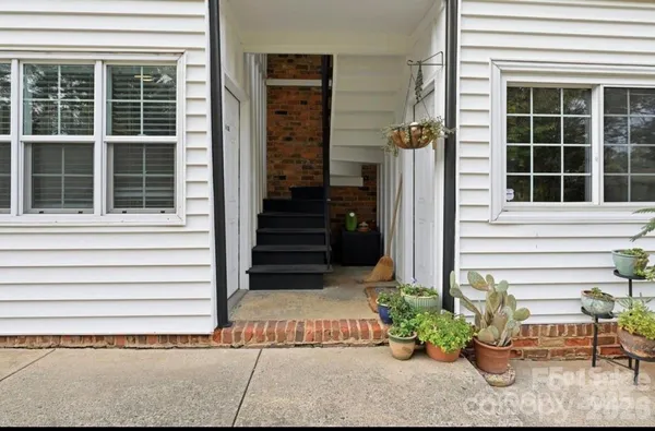 $1,450 | 912 McAlway Road, Charlotte, NC 28211