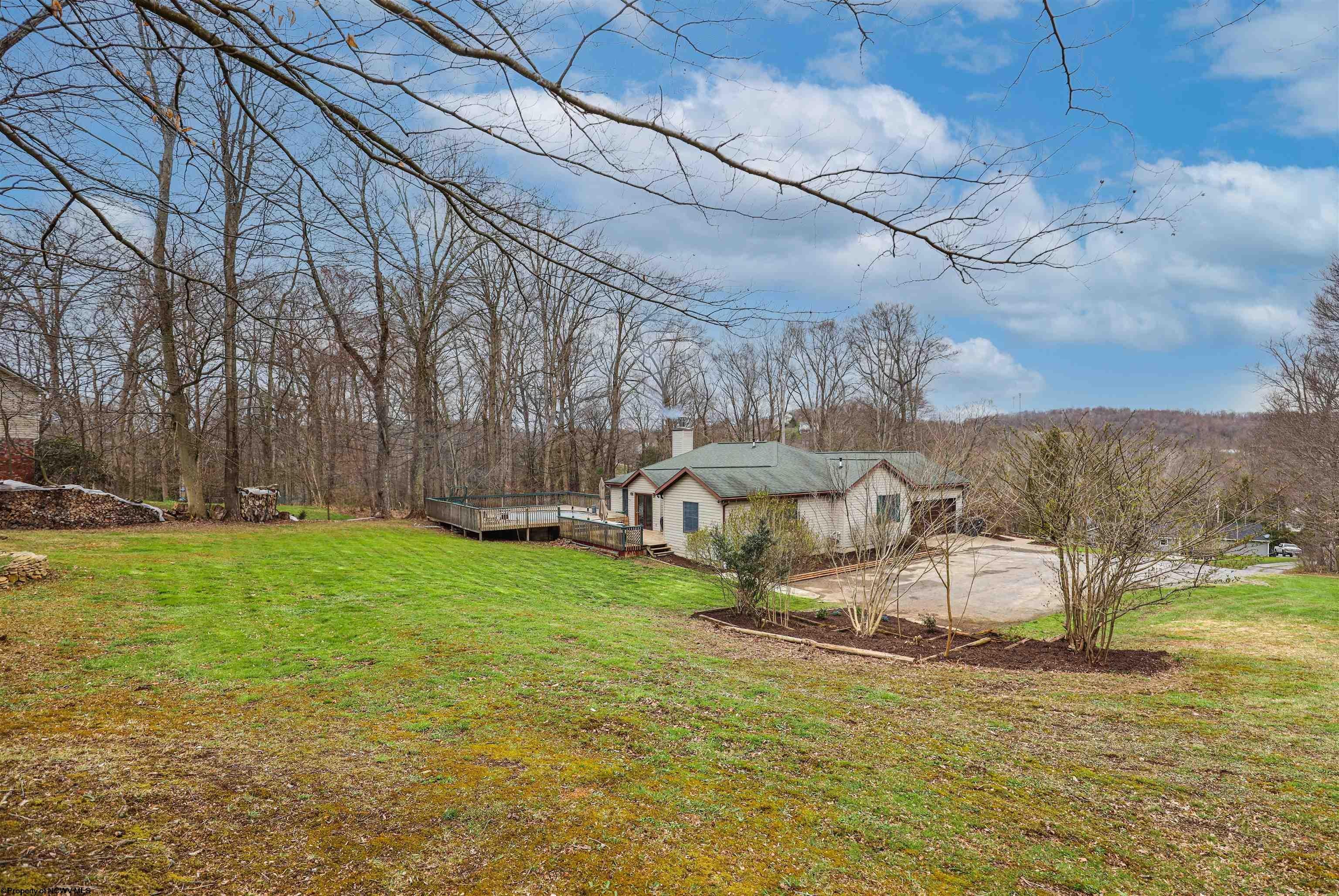 31 Crosby Road Morgantown, WV 26508 - Photo 2 of 27 Gallery Image 2