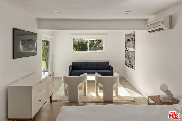 $1,774,999 | 5305 East Lakeside Drive, Palm Springs, CA 92264