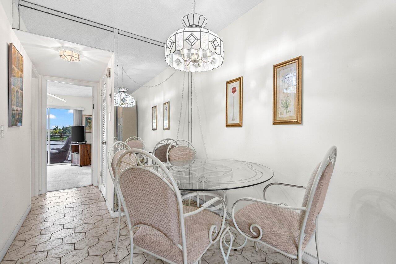 105 Brighton C Boca Raton, FL 33434 - Photo 8 of 23 105BrightonC-BocaRaton-FL-33434-SMALL