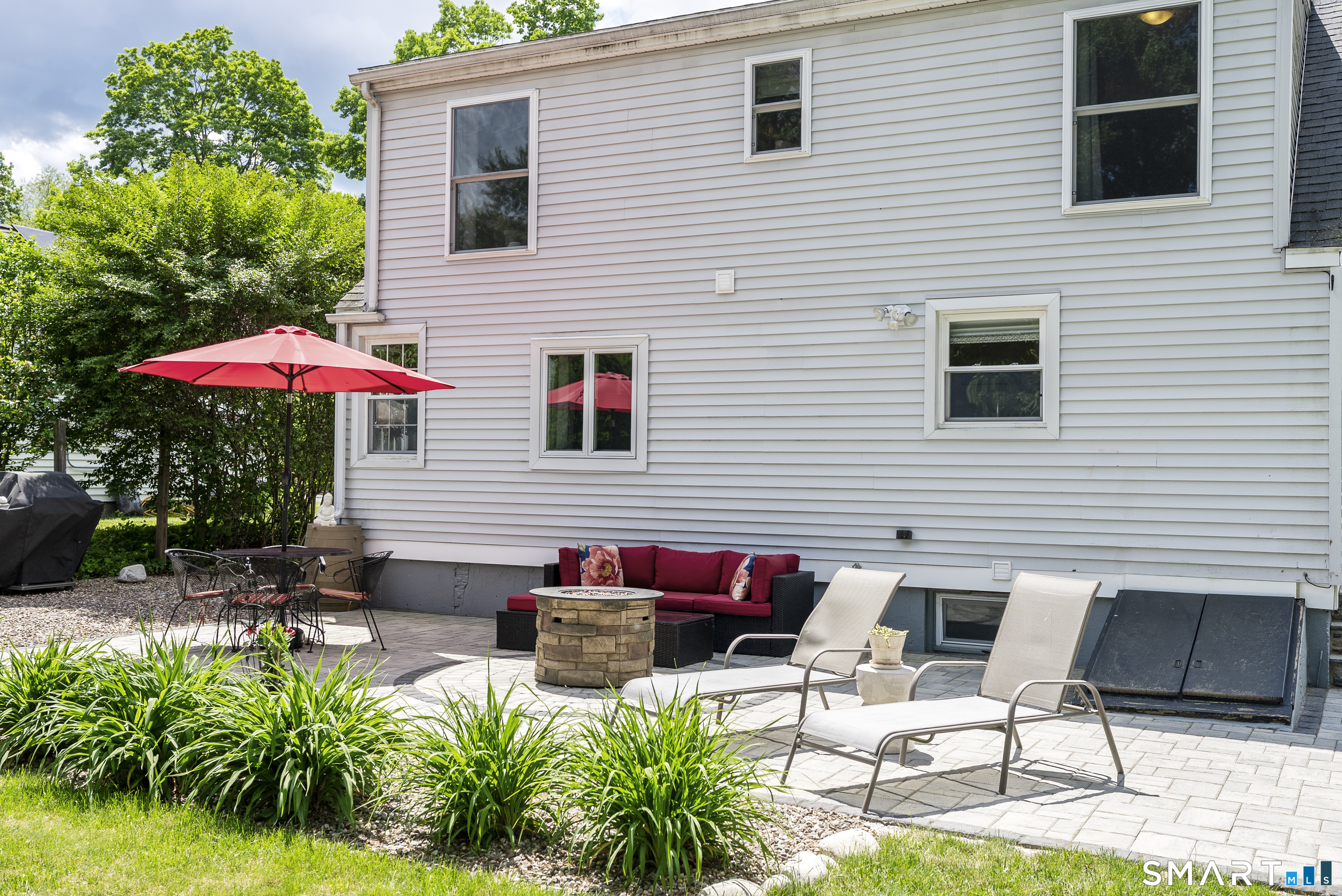 22 Rowe Place Bristol, CT 06010 - Photo 29 of 31