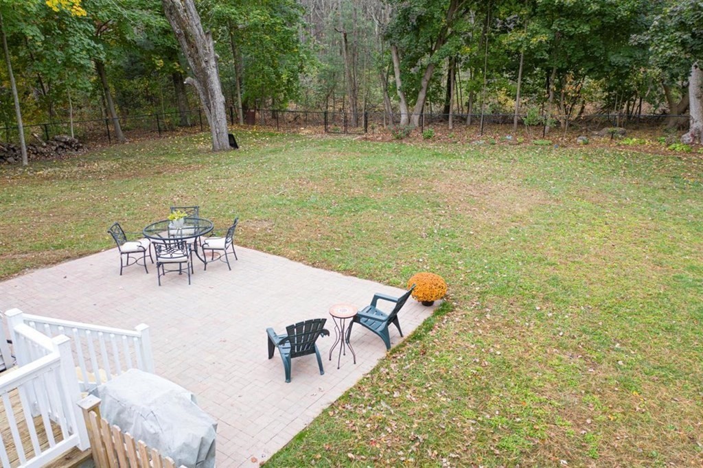 20 Hamilton Road Northborough, MA 01532 - Photo 22 of 25 Gallery Image 22